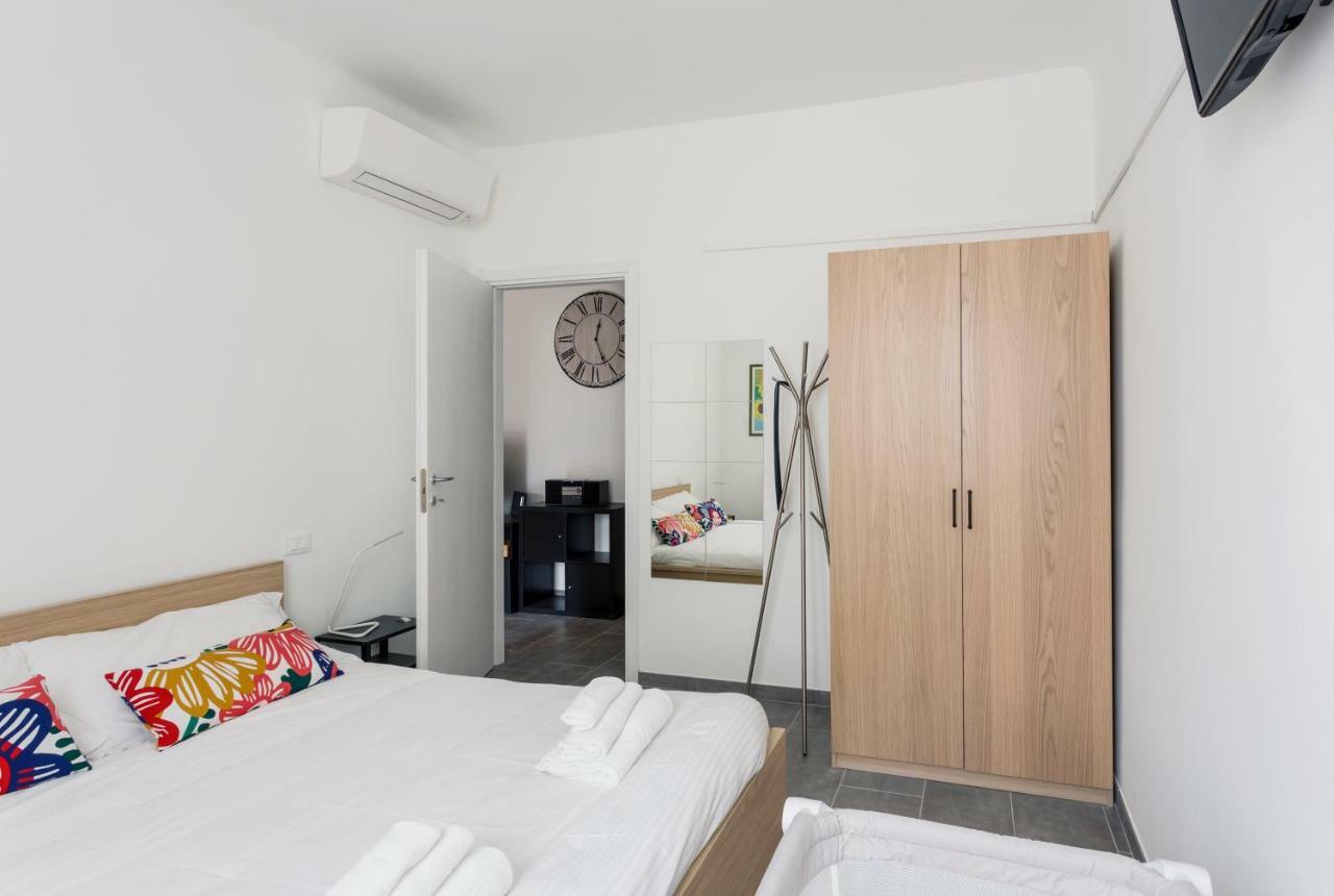 Comfortable Family Group Apartment Via Paruta Milano Eksteriør bilde
