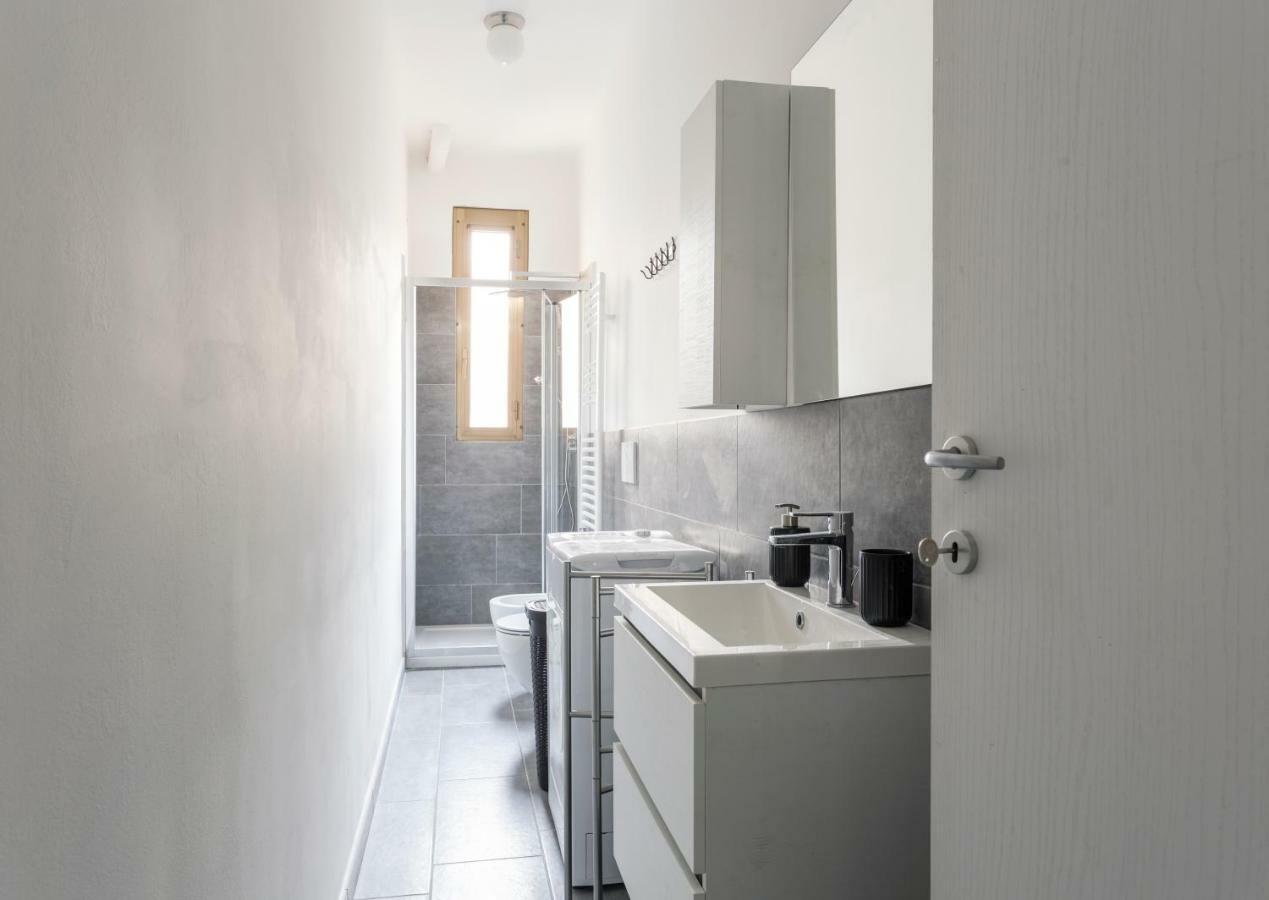Comfortable Family Group Apartment Via Paruta Milano Eksteriør bilde