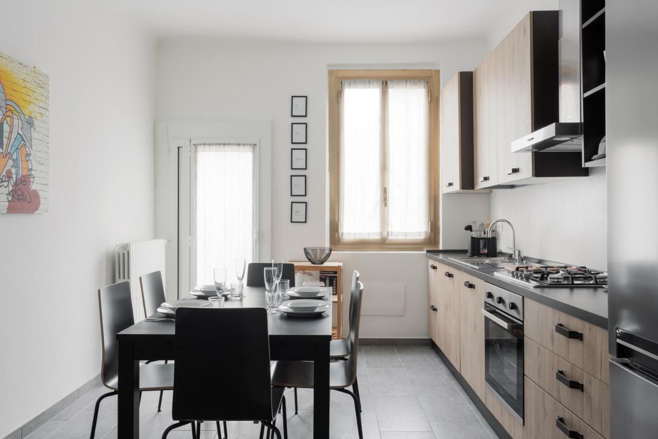 Comfortable Family Group Apartment Via Paruta Milano Eksteriør bilde